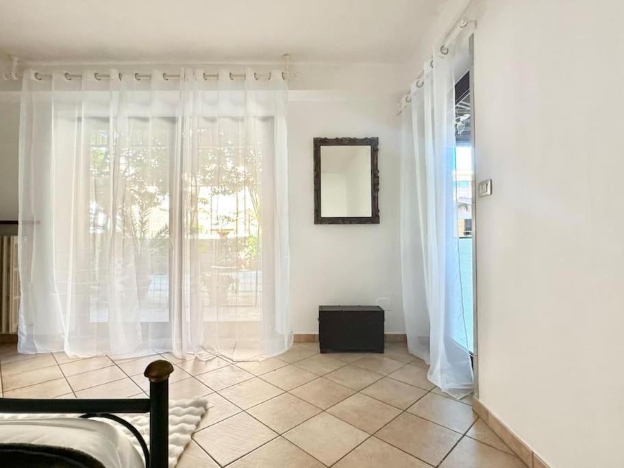 شقة Casa Nel Verde - 4 Posti Letto كيارافاللي المظهر الخارجي الصورة