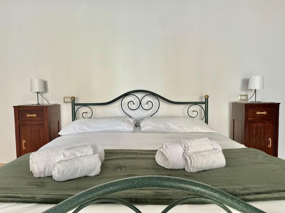 شقة Casa Nel Verde - 4 Posti Letto كيارافاللي المظهر الخارجي الصورة